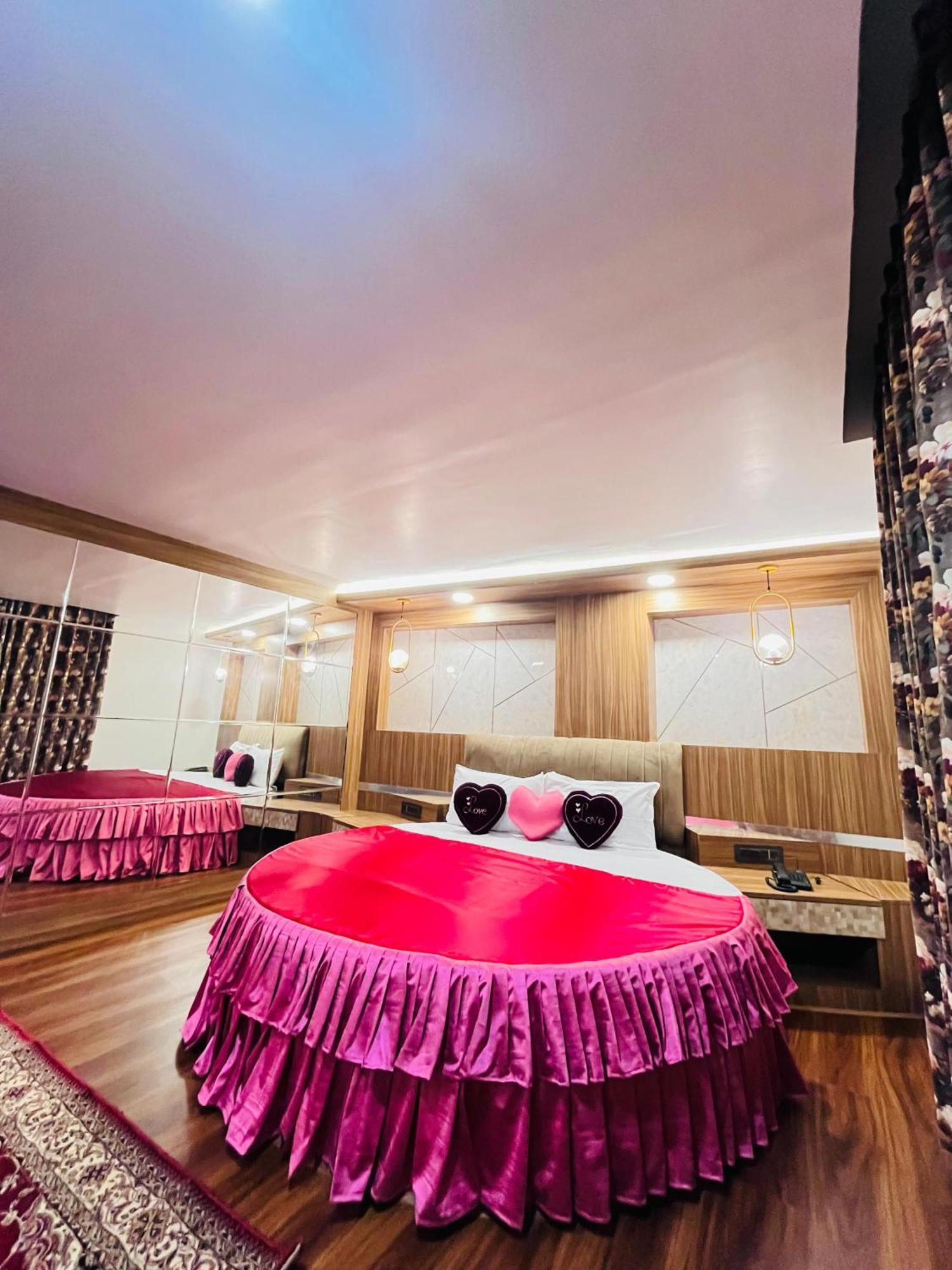 Hotel Broadway Boutique Mall Road Darjeeling - A Luxury Collection - Best Seller Exterior photo