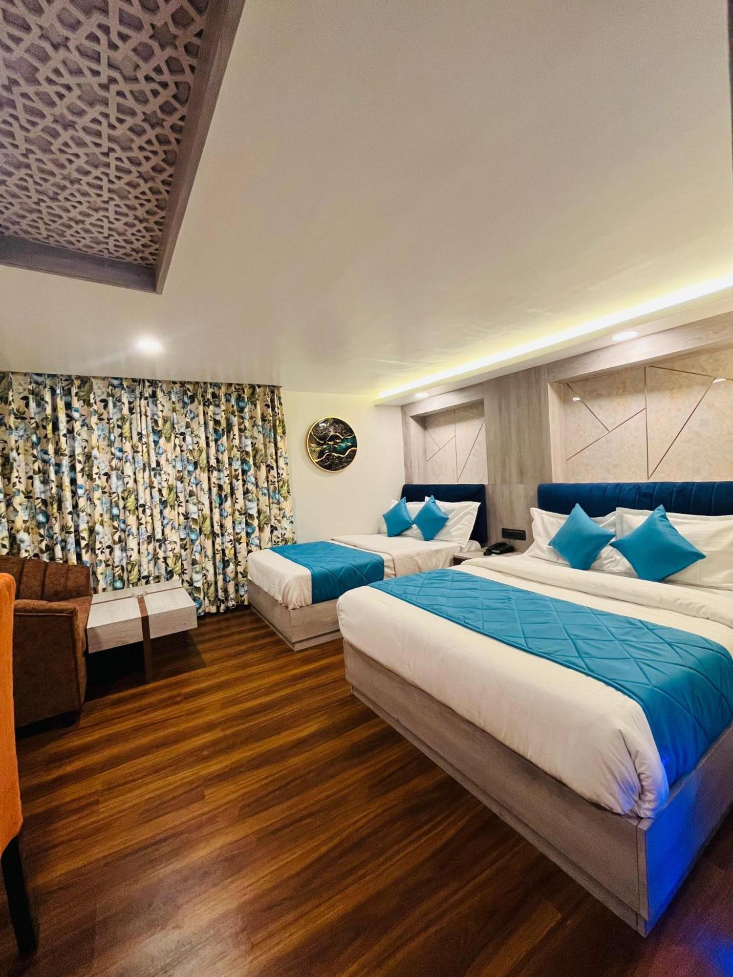 Hotel Broadway Boutique Mall Road Darjeeling - A Luxury Collection - Best Seller Exterior photo