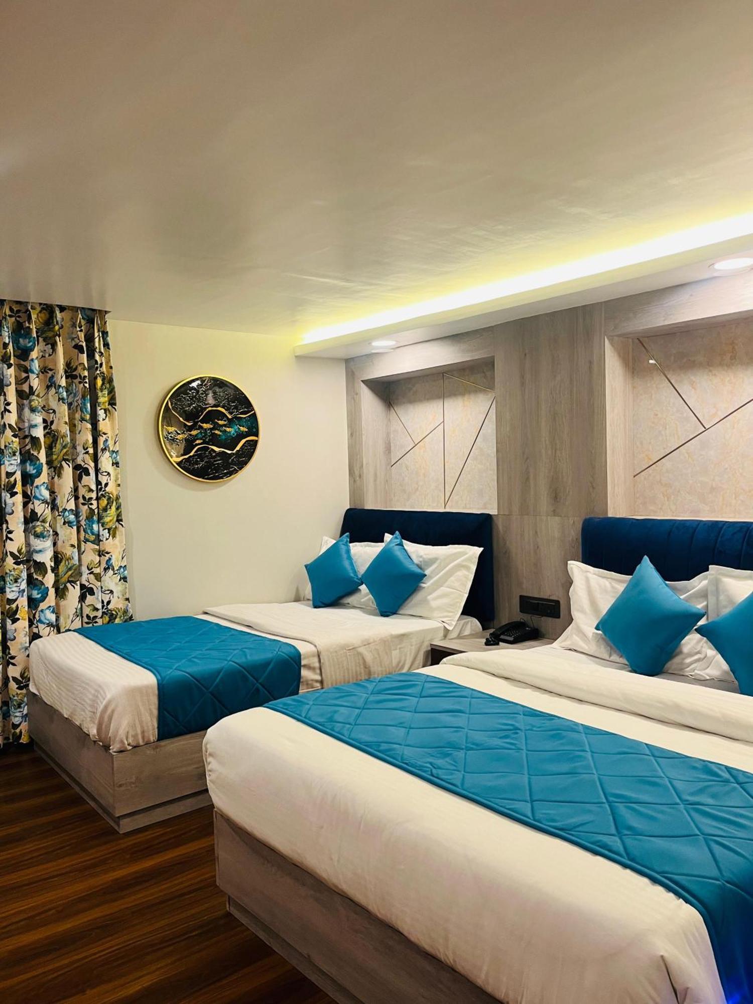 Hotel Broadway Boutique Mall Road Darjeeling - A Luxury Collection - Best Seller Exterior photo