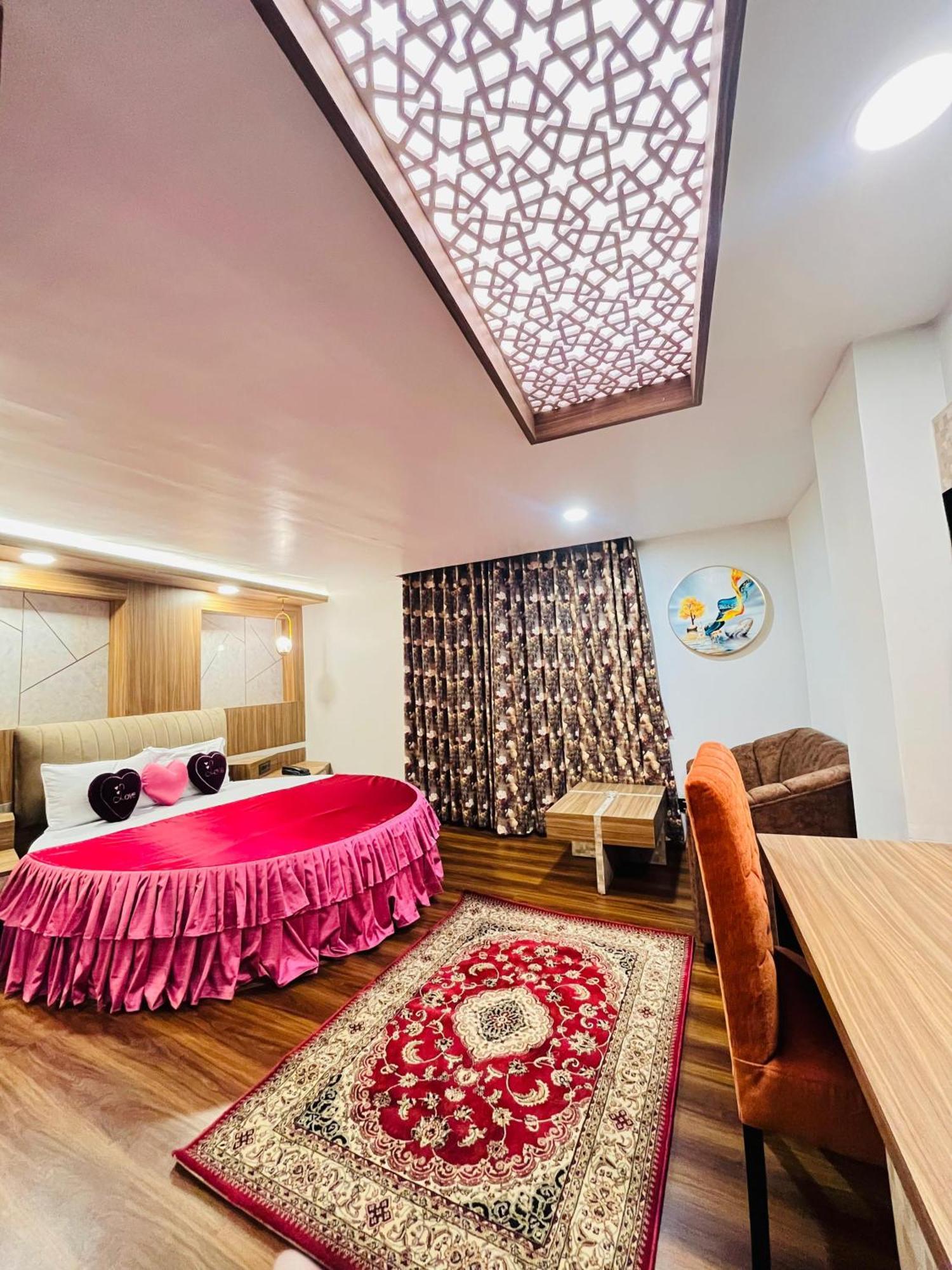 Hotel Broadway Boutique Mall Road Darjeeling - A Luxury Collection - Best Seller Exterior photo