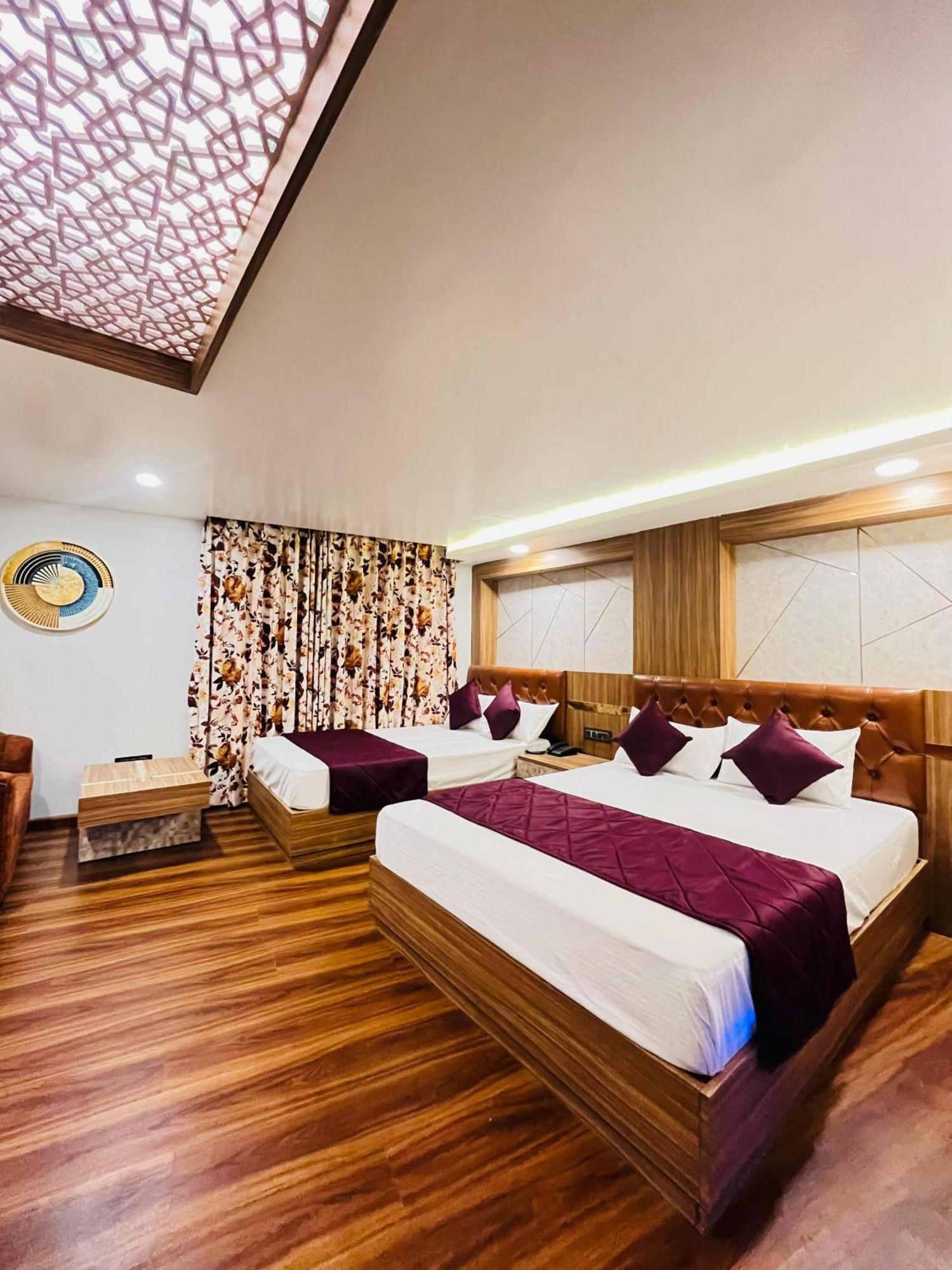 Hotel Broadway Boutique Mall Road Darjeeling - A Luxury Collection - Best Seller Exterior photo