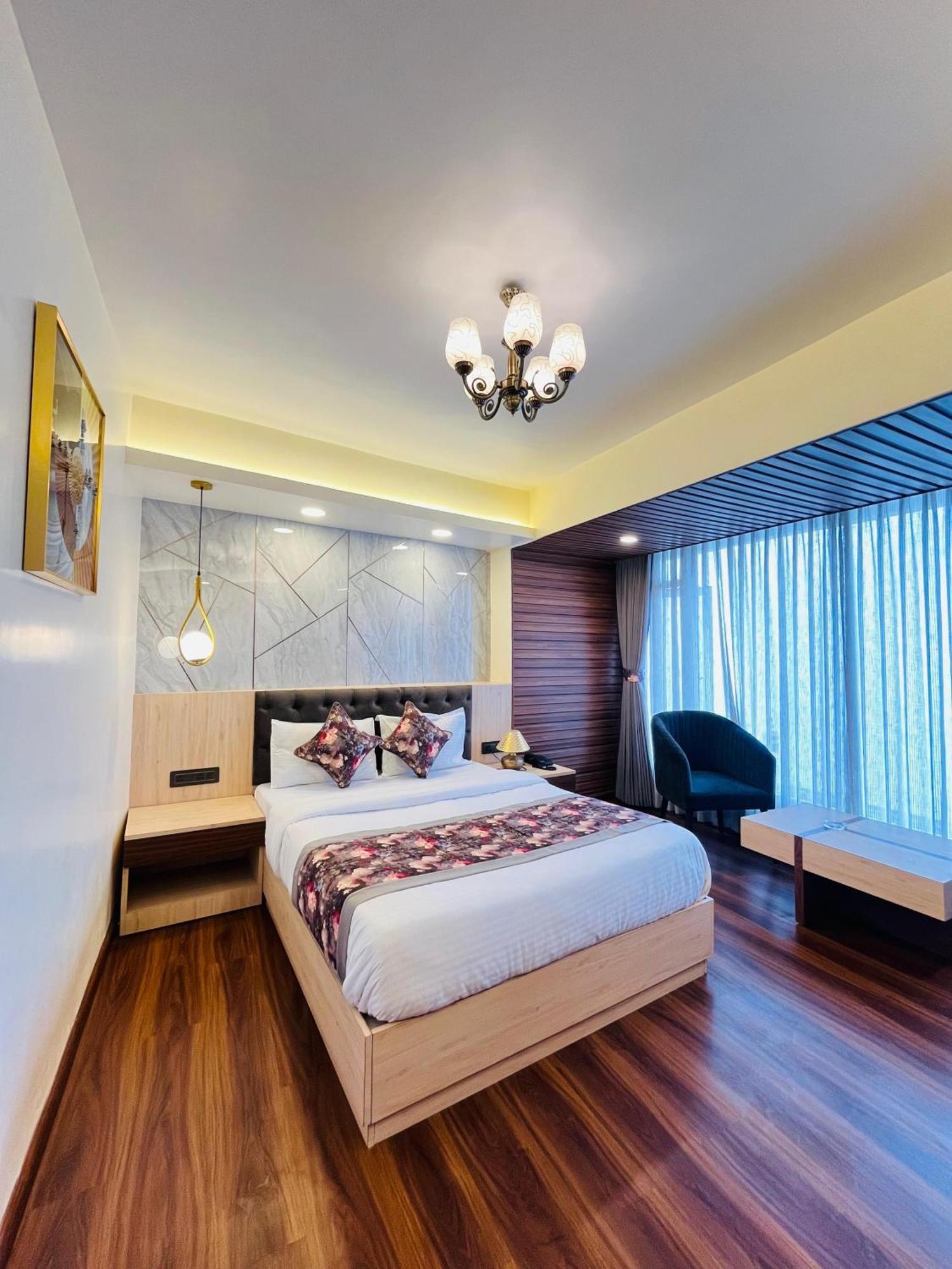 Hotel Broadway Boutique Mall Road Darjeeling - A Luxury Collection - Best Seller Exterior photo